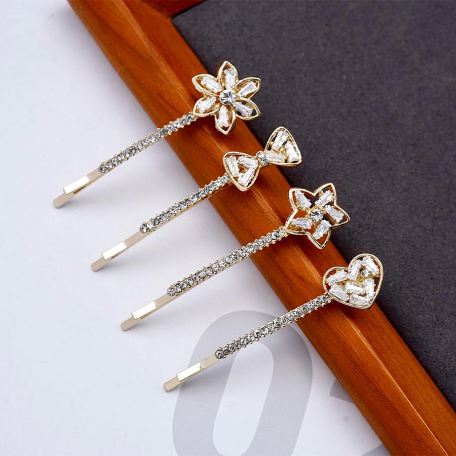 New Koreaanse Crystal Hair Clips Temperament Rhinestone Lichtmetalen Elegant Vrouwen Haar Accessoires Woord Clip Styling Tool
New Koreaanse Crystal Hair Clips Temperament Rhinestone Lichtmetalen Elegant Vrouwen Haar Accessoires Woord Clip Styling Tool