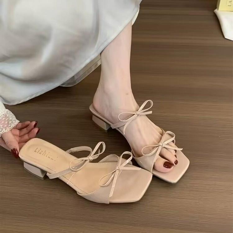 Silver high heels temperament French small cool slippers fairy outer wear 2025 summer with skirt thin belt cool slippers 40
Silver high heels temperament French small cool slippers fairy outer wear 2025 summer with skirt thin belt cool slippers 40