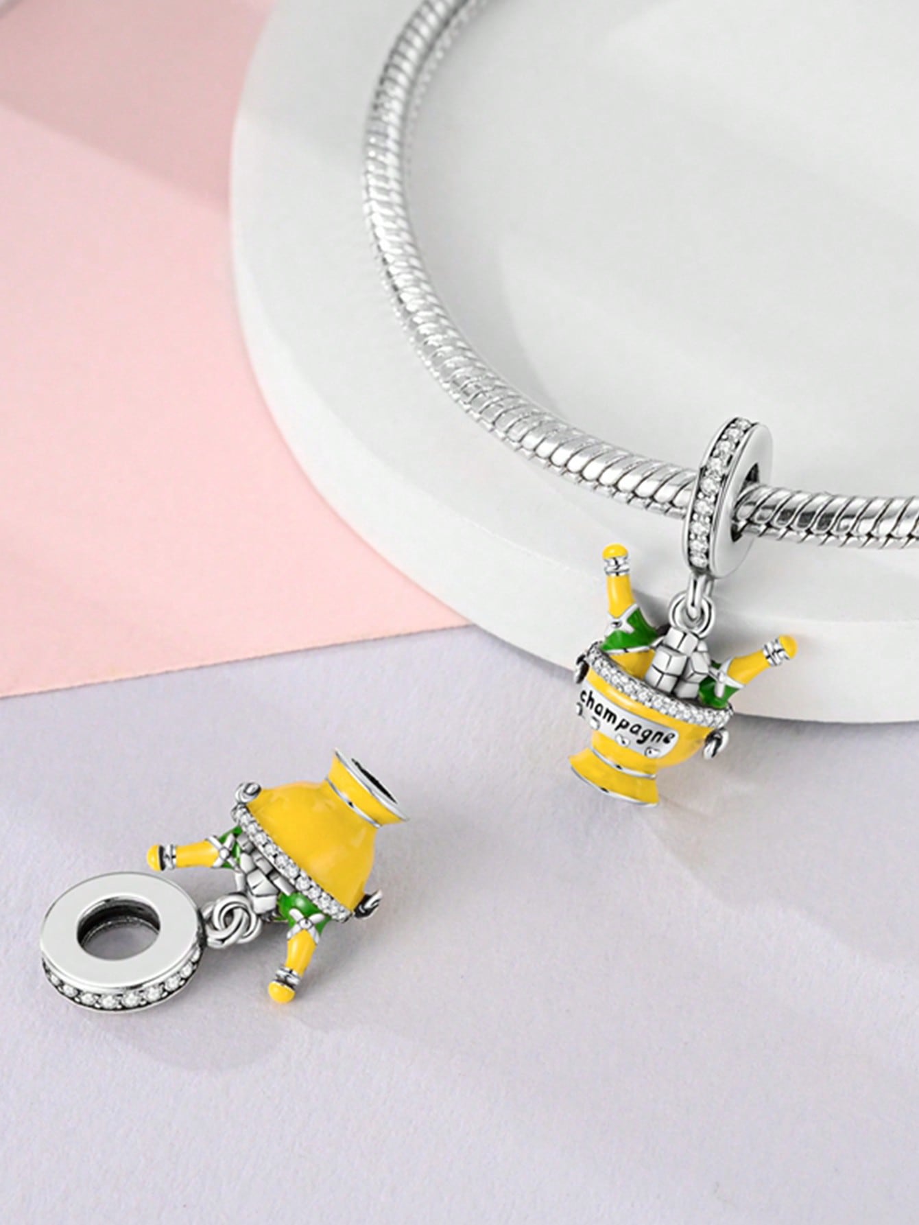 Copper Plated Original Charms Vred Wine Beer Champagne Beads Fit Bracelet Women S Jewelry Gift
Copper Plated Original Charms Vred Wine Beer Champagne Beads Fit Bracelet Women S Jewelry Gift