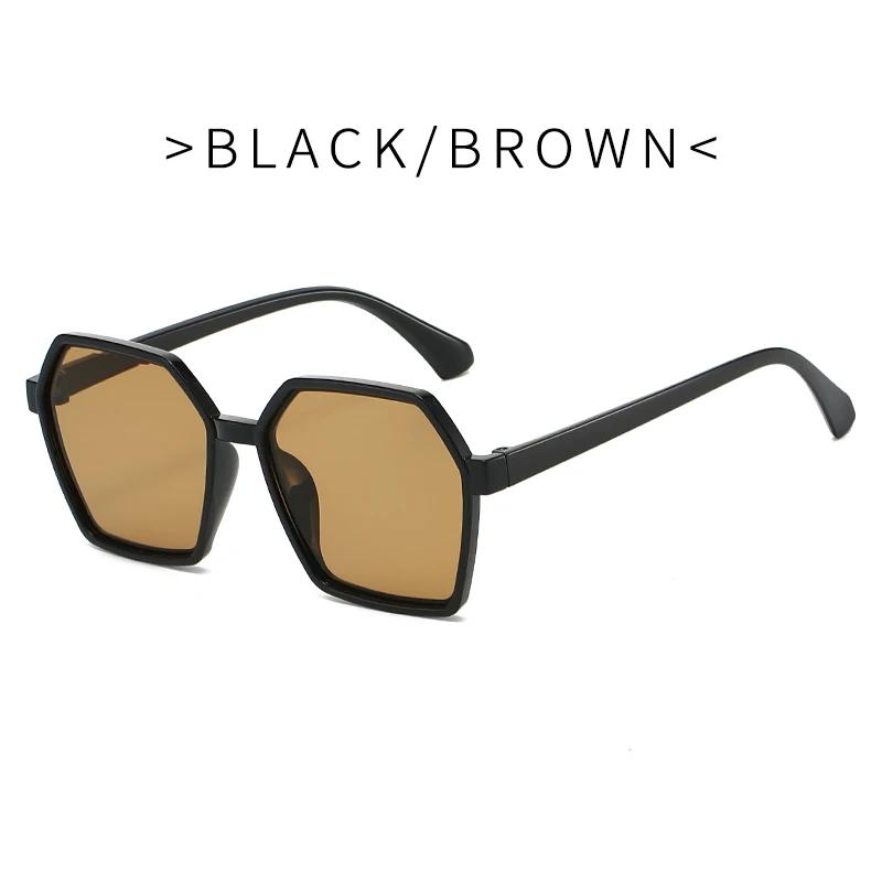 Men s Women s Oversized Sun Eyeglasses Fashion Style Gradient Color Sun Glasses Unisex Design Retro Style Square Glasses Frame Travel Goggle Shades
Men s Women s Oversized Sun Eyeglasses Fashion Style Gradient Color Sun Glasses Unisex Design Retro Style Square Glasses Frame Travel Goggle Shades