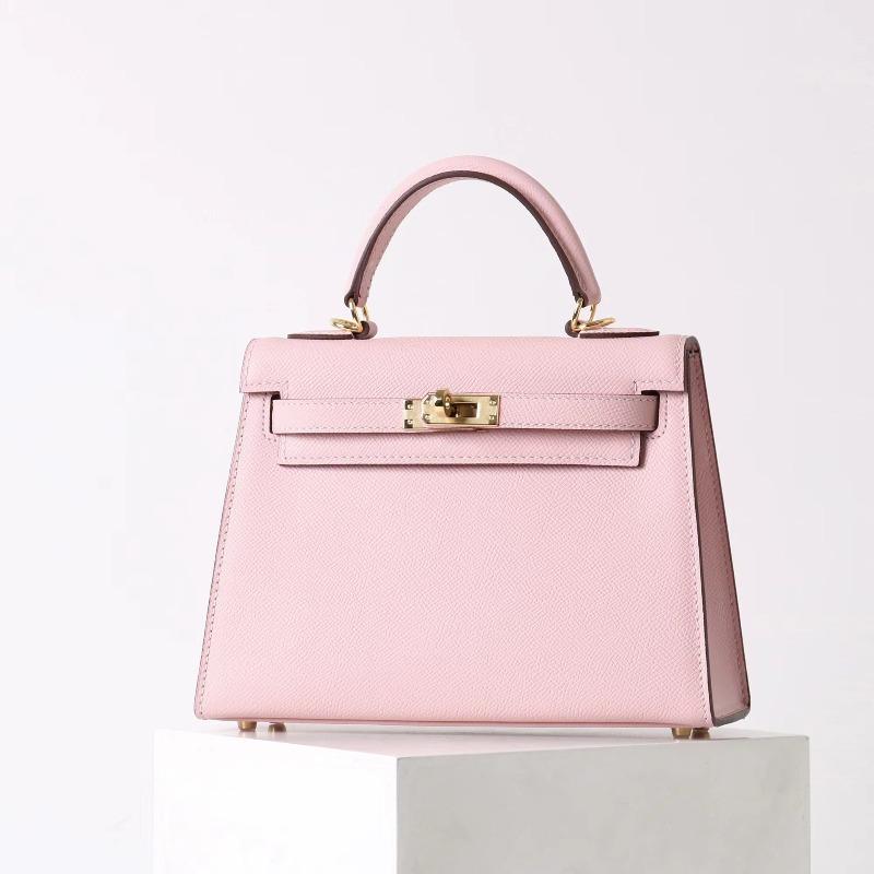 Шкіряна сумка нова плечова сумка через плече портативна текстурована сумка універсальна сумка модна шкіряна шкіряна жіноча сумка 19 (can hold iPhone standard version mobile phone)
Шкіряна сумка нова плечова сумка через плече портативна текстурована сумка універсальна сумка модна шкіряна шкіряна жіноча сумка 19 (can hold iPhone standard version mobile phone)