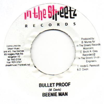 7inch Record BEENIE MAN - Bullet Proof NONE In The Streetz 2005 Jamaica Reggae, Ska & Dub Used
7inch Record BEENIE MAN - Bullet Proof NONE In The Streetz 2005 Jamaica Reggae, Ska & Dub Used