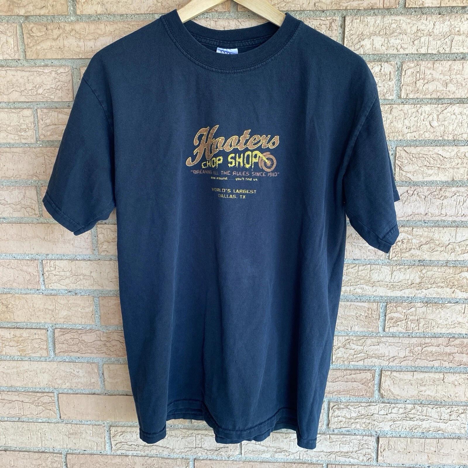 Y2K Hooters Chop Shop Custom Motorcycles T-shirt Size Adult Medium faded biker S
Y2K Hooters Chop Shop Custom Motorcycles T-shirt Size Adult Medium faded biker S