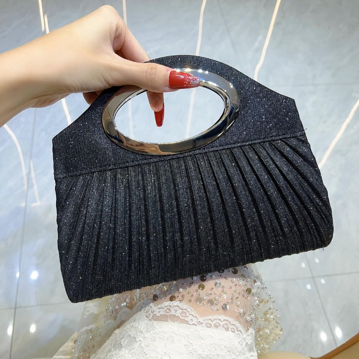 Pleated Evening Bags for Women 2025 Luxury Banquet Clutches Fashion Shoulder Messenger Bags Ladies Wedding Party Handbags Sac чёрный
Pleated Evening Bags for Women 2025 Luxury Banquet Clutches Fashion Shoulder Messenger Bags Ladies Wedding Party Handbags Sac чёрный