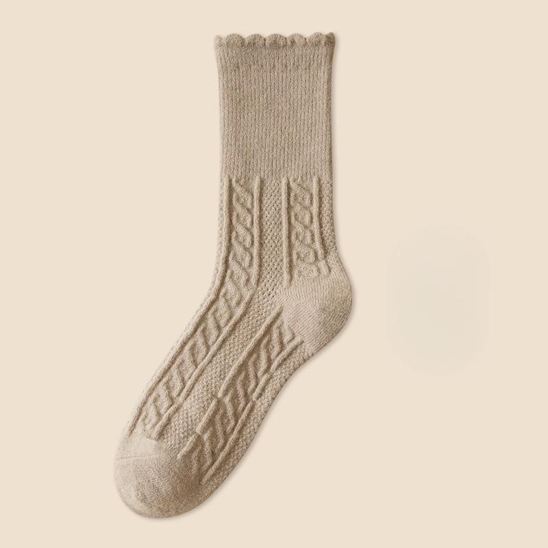 Женские осенне-зимние бархатные и толстые теплые носки с длинным кружевом-шнурком 1 pair кофейный/бежевый
Женские осенне-зимние бархатные и толстые теплые носки с длинным кружевом-шнурком 1 pair кофейный/бежевый