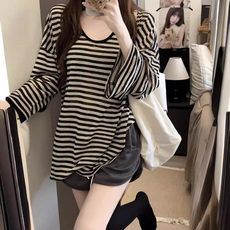 Женская полосатая футболка оверсайз с длинным рукавом и круглым вырезом - Летняя утягивающая накидка. M (Recommended 80-105 jin)
Женская полосатая футболка оверсайз с длинным рукавом и круглым вырезом - Летняя утягивающая накидка. M (Recommended 80-105 jin)