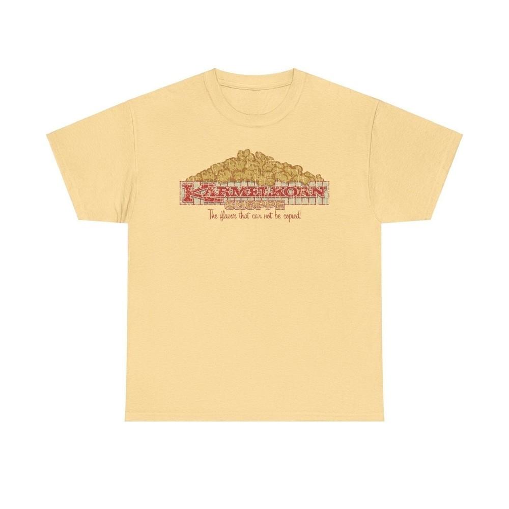 Karmelkorn Shoppe Nostalgic Candy T-shirt S
Karmelkorn Shoppe Nostalgic Candy T-shirt S