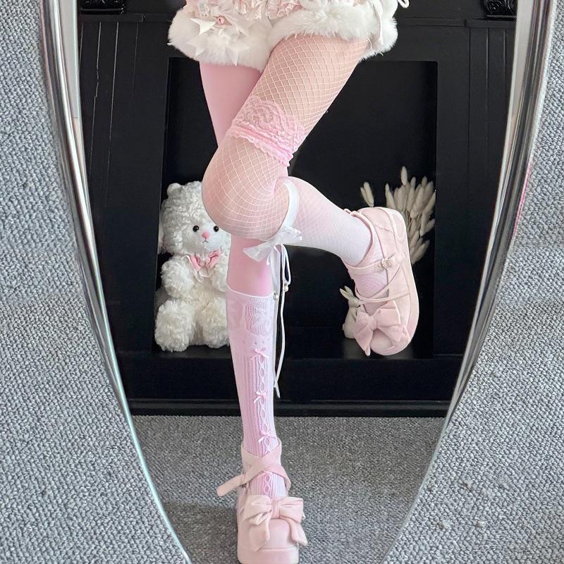 Lolita Black Lace Bow Socks - Cute, Thin, Calf-Length for Spring & Autumn JK Uniforms One Size
Lolita Black Lace Bow Socks - Cute, Thin, Calf-Length for Spring & Autumn JK Uniforms One Size