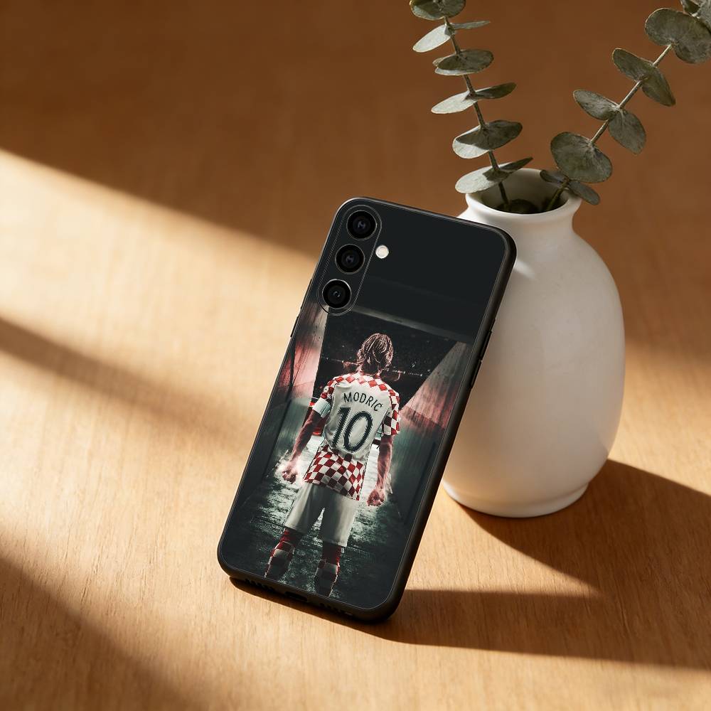 Football L-Luka Modric 10 Phone Case For Samsung Galaxy A91,80,73,72 ,71,53,52,32 ,31,22,21s,20,Soft Black Case Samsung a51 4g
Football L-Luka Modric 10 Phone Case For Samsung Galaxy A91,80,73,72 ,71,53,52,32 ,31,22,21s,20,Soft Black Case Samsung a51 4g