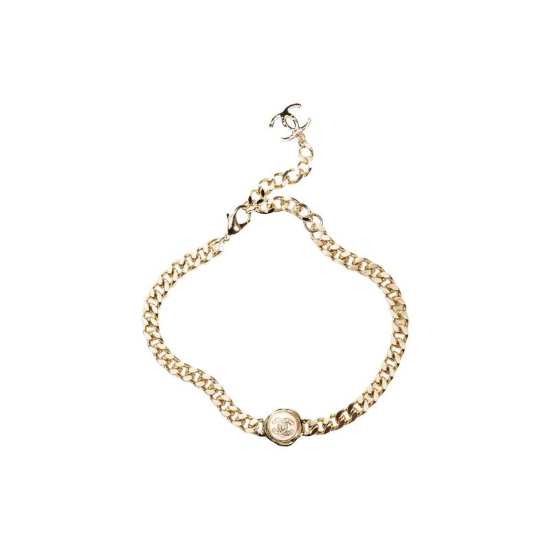 CHANEL metal imitation pearl crystal short necklace gold women s style золотий
CHANEL metal imitation pearl crystal short necklace gold women s style золотий