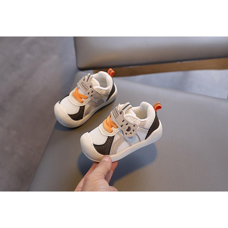 Baby soft-soled toddler shoes spring and autumn new boys and girls baby shoes breathable non-slip sneakers mesh functional shoes 26
Baby soft-soled toddler shoes spring and autumn new boys and girls baby shoes breathable non-slip sneakers mesh functional shoes 26