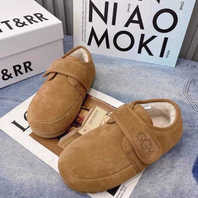 Женские плюшевые туфли из хлопка и плюша носят на улице 2024 года, новые удобные и теплые туфли Doudou для беременных женщин с мягкой подошвой 40
Женские плюшевые туфли из хлопка и плюша носят на улице 2024 года, новые удобные и теплые туфли Doudou для беременных женщин с мягкой подошвой 40