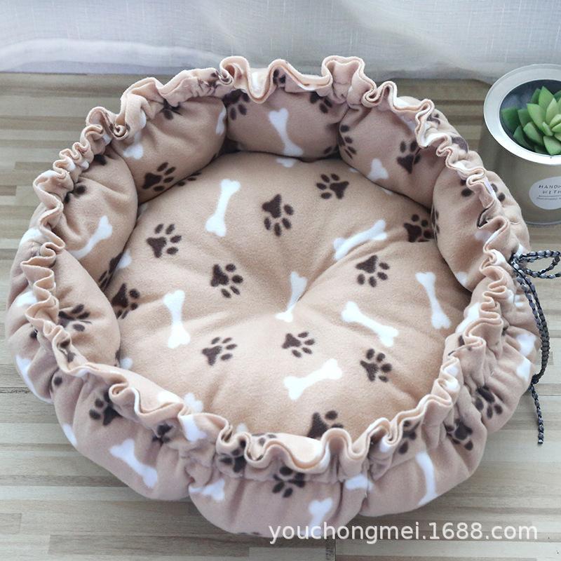 Вся кровать, Средний размер, Плоский диаметр примерно 55 см, Подходит для кошек до 6 One Size
Вся кровать, Средний размер, Плоский диаметр примерно 55 см, Подходит для кошек до 6 One Size