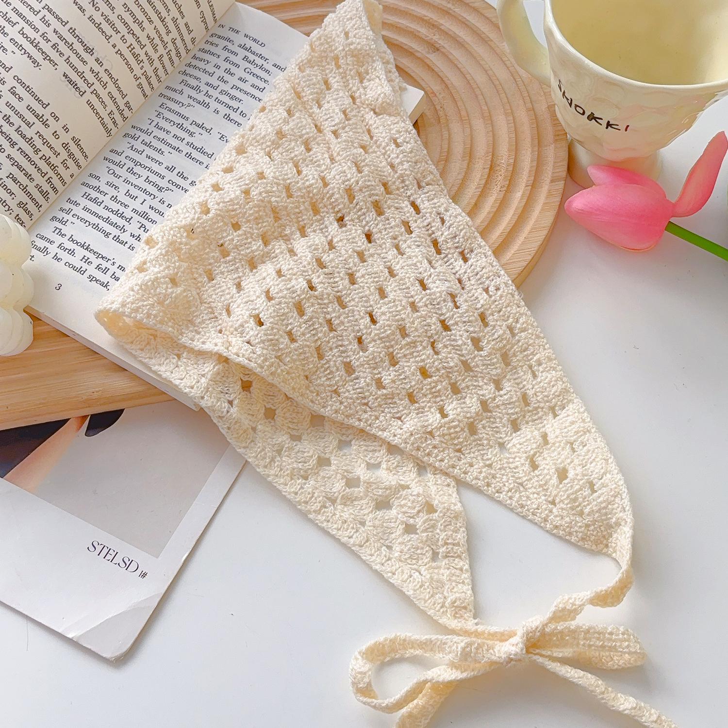 Women s Hollowed-out Triangle Scarf French Country Style White Knitted Seaside Photo Girl Headband Flower Knitted Hair Scarfs
Women s Hollowed-out Triangle Scarf French Country Style White Knitted Seaside Photo Girl Headband Flower Knitted Hair Scarfs