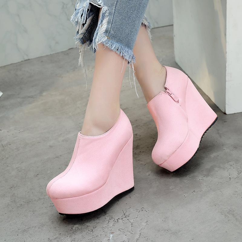 Мода 2024, осінь-зима, нові стильні жіночі ботильйони, сексуальні черевики на танкетці з круглим носком на платформі Жіночі ботильйони великих розмірів, чорні 32-43 37
Мода 2024, осінь-зима, нові стильні жіночі ботильйони, сексуальні черевики на танкетці з круглим носком на платформі Жіночі ботильйони великих розмірів, чорні 32-43 37