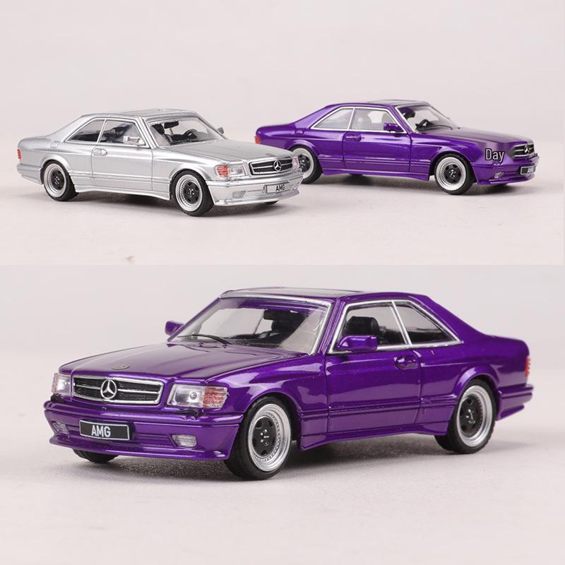 Носорог 1:Коллекция моделей автомобилей из сплава Mercedes-Benz 560SEC AMG 1986 года белый
Носорог 1:Коллекция моделей автомобилей из сплава Mercedes-Benz 560SEC AMG 1986 года белый
