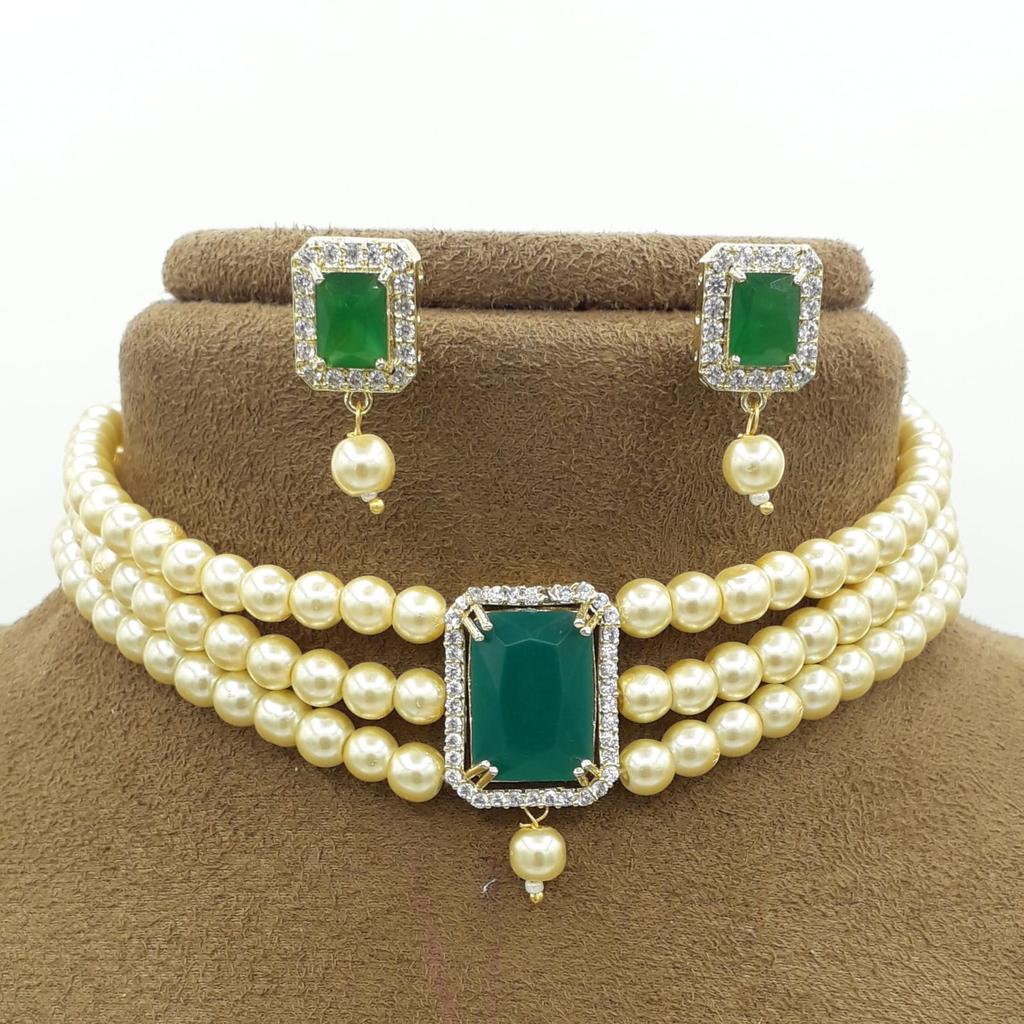 Наборы женских жемчужных колье и сережек
Наборы женских жемчужных колье и сережек