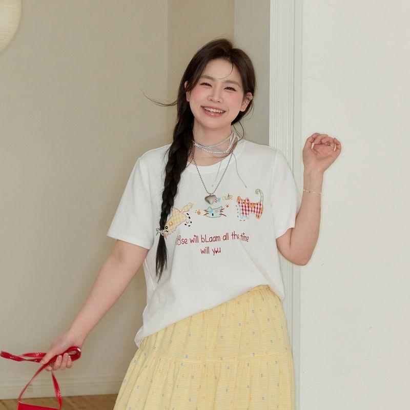Zhang Ren Summer plus Size Women s Clothes Slightly Oversized Girls Slimming Suit Age-Reducing Simple Short Sleeves T-shirt Floral Skirt Top 2XL
Zhang Ren Summer plus Size Women s Clothes Slightly Oversized Girls Slimming Suit Age-Reducing Simple Short Sleeves T-shirt Floral Skirt Top 2XL