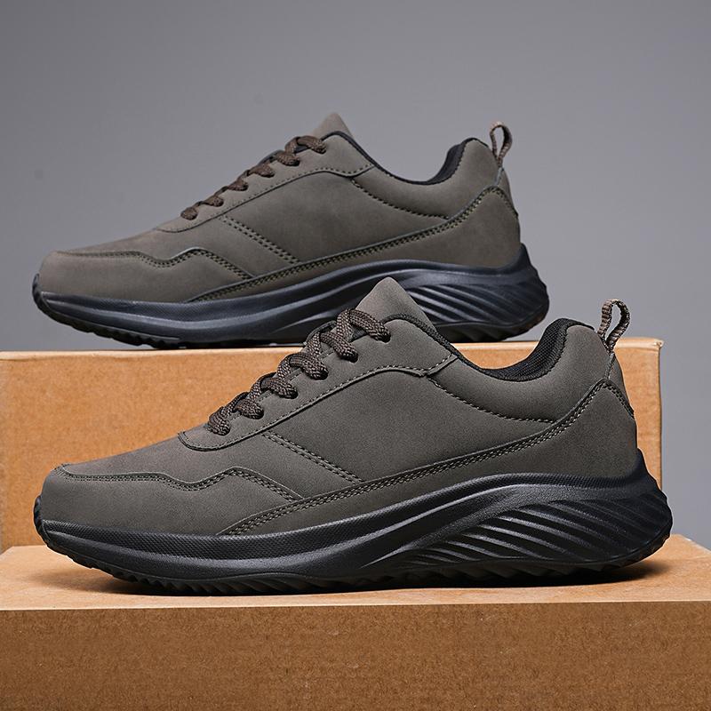 New Men s Running Shoes Air Cushion Men s Spring and Autumn New Trendy Breathable Soft Bottom Men s Casual Sneaker 46 чорний
New Men s Running Shoes Air Cushion Men s Spring and Autumn New Trendy Breathable Soft Bottom Men s Casual Sneaker 46 чорний