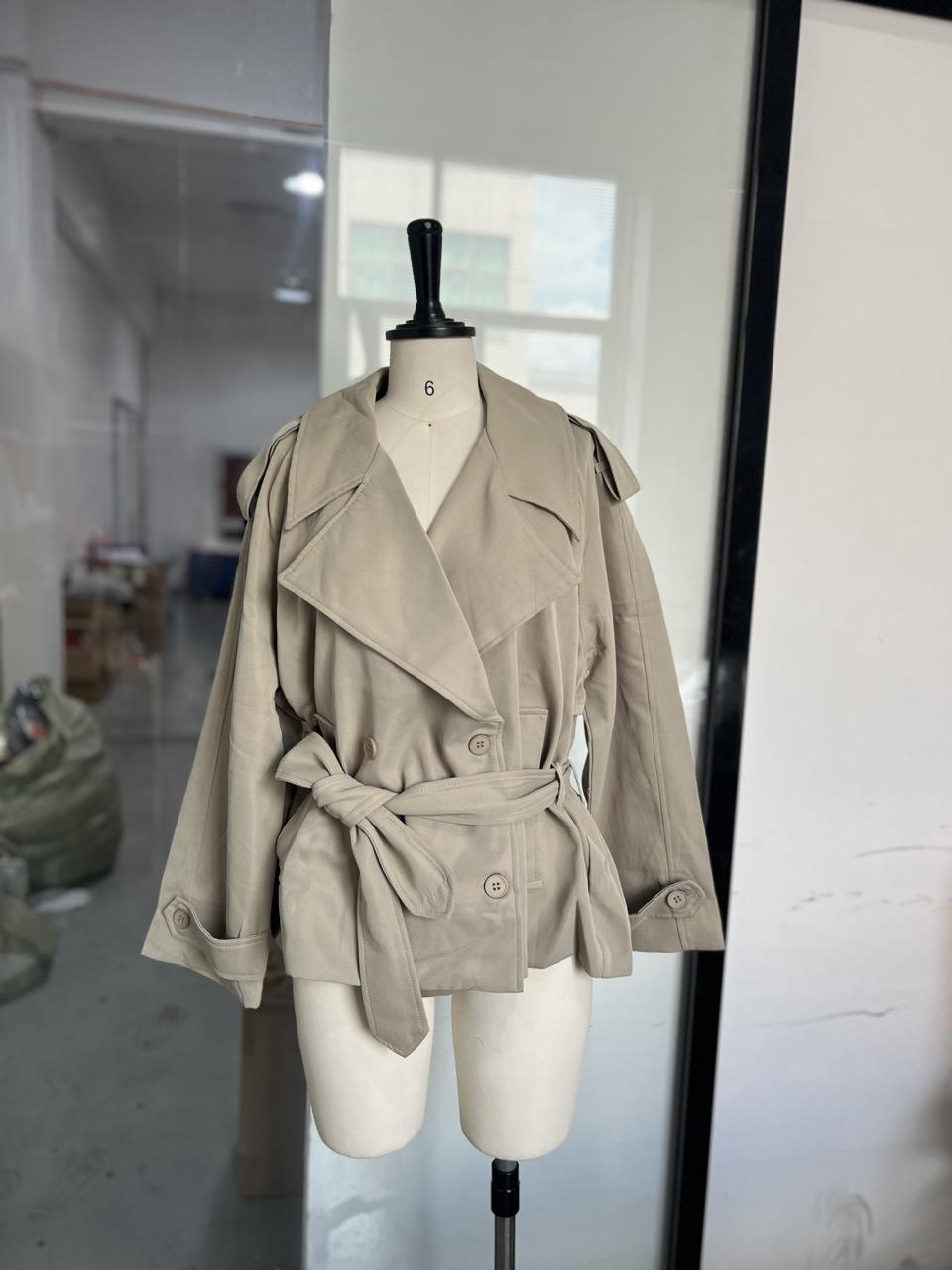 In Stock: 2025 New European & American Style Casual Long-Sleeve Trench Coat with Tie-Front Medium
In Stock: 2025 New European & American Style Casual Long-Sleeve Trench Coat with Tie-Front Medium