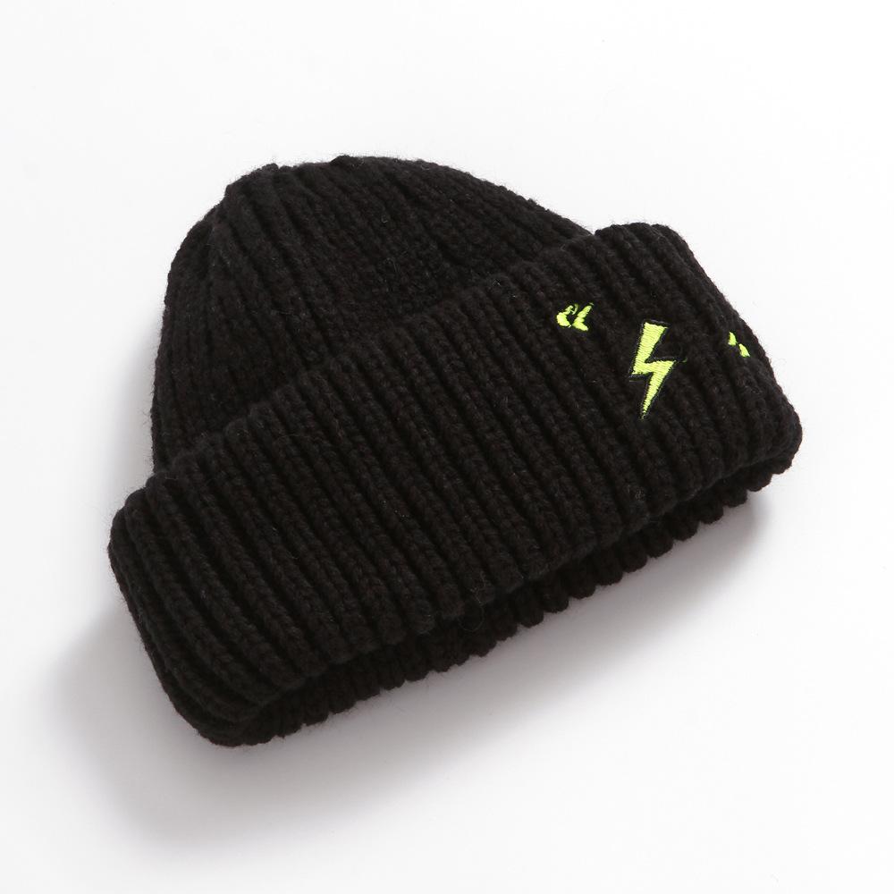 Модная шапка для мужчин и женщин, вязаная шапка унисекс, зимняя шерстяная вышитая теплая шапка для женщин, модные аксессуары чёрный
Модная шапка для мужчин и женщин, вязаная шапка унисекс, зимняя шерстяная вышитая теплая шапка для женщин, модные аксессуары чёрный