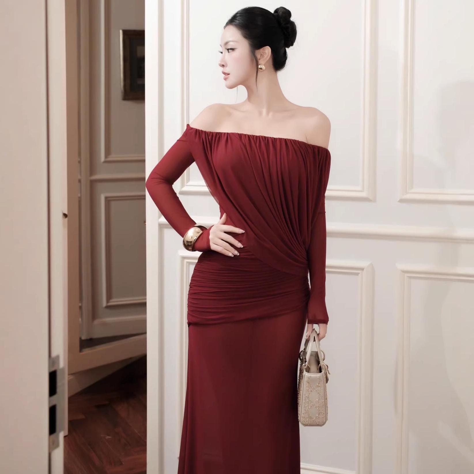 Elegant One-Shoulder Slimming Flowy Dress - Summer 2026 European & American Style Women s Clothing Extra Small вина червоного кольору
Elegant One-Shoulder Slimming Flowy Dress - Summer 2026 European & American Style Women s Clothing Extra Small вина червоного кольору