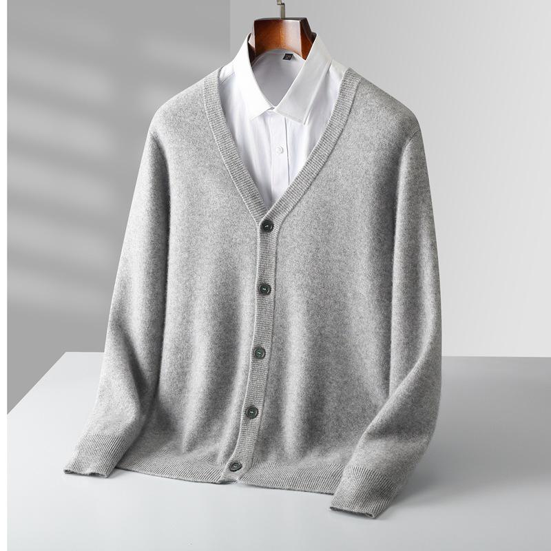 2025 Men s Pure Wool V-Neck Button-Up Cardigan - Thickened Four-Way Stretch for Autumn/Winter. XL
2025 Men s Pure Wool V-Neck Button-Up Cardigan - Thickened Four-Way Stretch for Autumn/Winter. XL