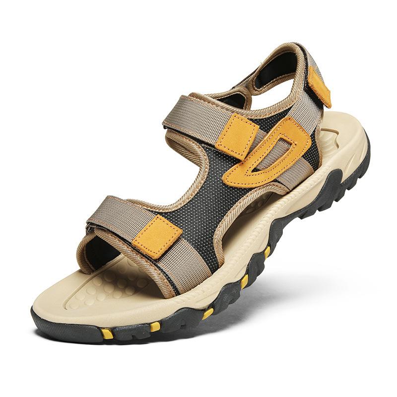 Korean version of casual shoes beach sandals summer men s trendy outdoor sports shoes slippers men s 2025 new one Shoes 38 чорний
Korean version of casual shoes beach sandals summer men s trendy outdoor sports shoes slippers men s 2025 new one Shoes 38 чорний