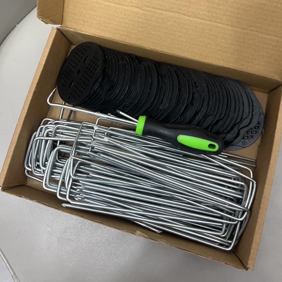 61pcs Lawn Grass Fixing Nail, U-Shaped Ground Nail, Galvanized Steel Gardening Tool, U-Shaped Nail 4*10cm
61pcs Lawn Grass Fixing Nail, U-Shaped Ground Nail, Galvanized Steel Gardening Tool, U-Shaped Nail 4*10cm