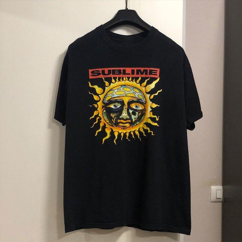 Highland Band Heavy Metal Rock Gothic Style ShortSleeved Mens and Womens Vintage Sunflower God TShirt Trend S
Highland Band Heavy Metal Rock Gothic Style ShortSleeved Mens and Womens Vintage Sunflower God TShirt Trend S