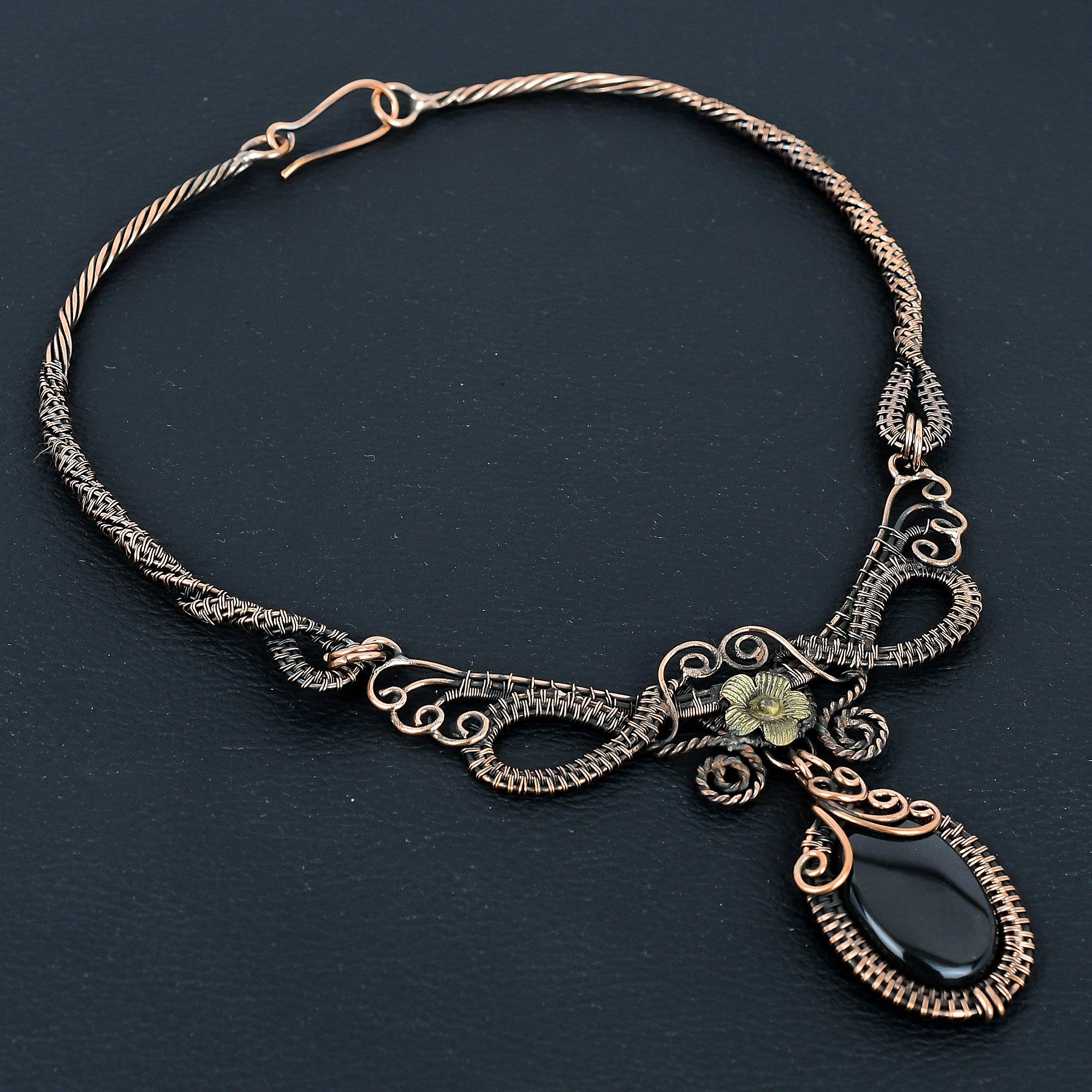 Ожерелье из черного оникса, украшения ручной работы, ожерелье, обернутое медной проволокой 999 пробы, дизайнерские украшения с драгоценными камнями, ожерелье с регулируемой цепочкой 2.55 Inches
Ожерелье из черного оникса, украшения ручной работы, ожерелье, обернутое медной проволокой 999 пробы, дизайнерские украшения с драгоценными камнями, ожерелье с регулируемой цепочкой 2.55 Inches