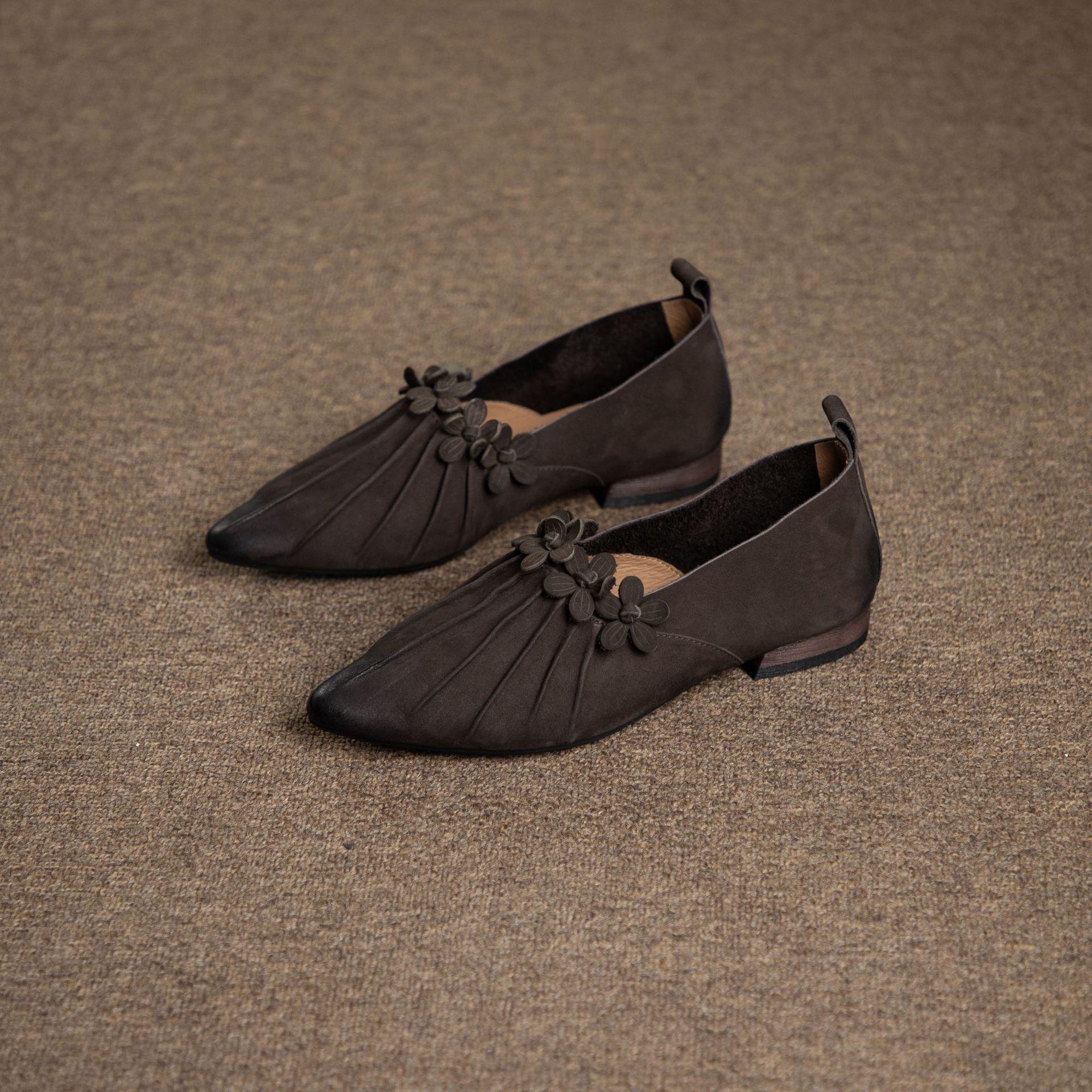 Женские туфли Johnature из натуральной кожи в стиле ретро с цветочным узором, острым носком, дышащая мягкая подошва, на низком каблуке 40 кофейный