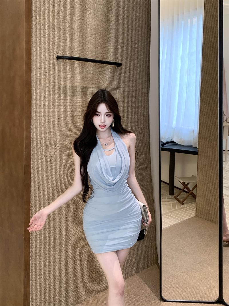 2026 Swing Collar Pleated Halter Dress: Women s Slim Fit Short Summer Skirt. S
2026 Swing Collar Pleated Halter Dress: Women s Slim Fit Short Summer Skirt. S