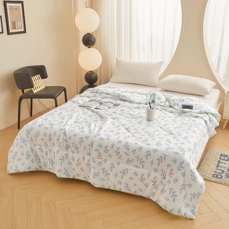 Grace Cooling Silk Antibacterial Quilt
Grace Cooling Silk Antibacterial Quilt