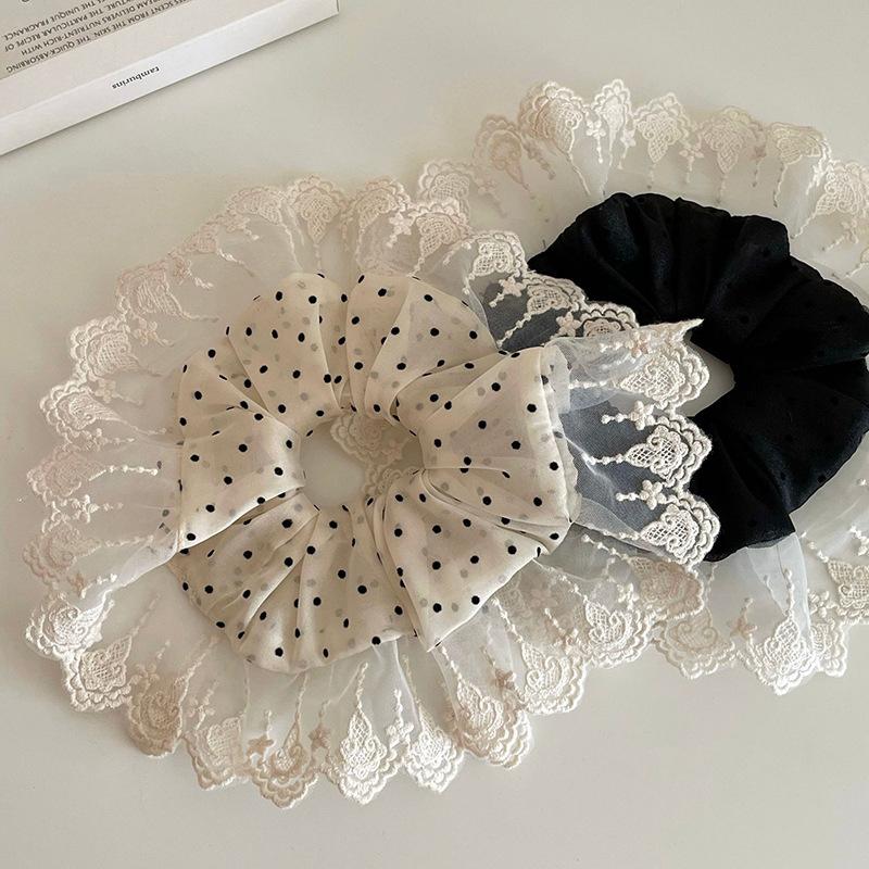 Fabric mesh lace large intestine hair band niche design temperament simple fashion versatile high-end hair accessories women
Fabric mesh lace large intestine hair band niche design temperament simple fashion versatile high-end hair accessories women