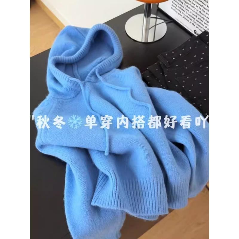Gentle blue hooded pullover soft waxy sweater women s autumn and winter senior sense inside with knitted outerwear top One size королівський синій колір
Gentle blue hooded pullover soft waxy sweater women s autumn and winter senior sense inside with knitted outerwear top One size королівський синій колір
