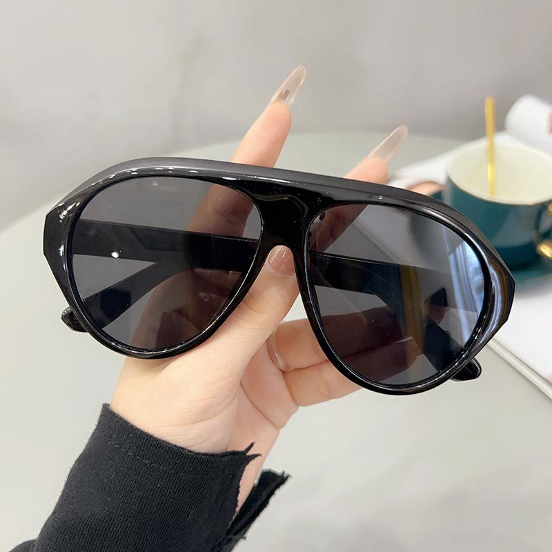 JYL TS Hong Kong Style Sunglasses Women UV Protection Round Face 97193 A-8631 рубіново-червоний колір
JYL TS Hong Kong Style Sunglasses Women UV Protection Round Face 97193 A-8631 рубіново-червоний колір