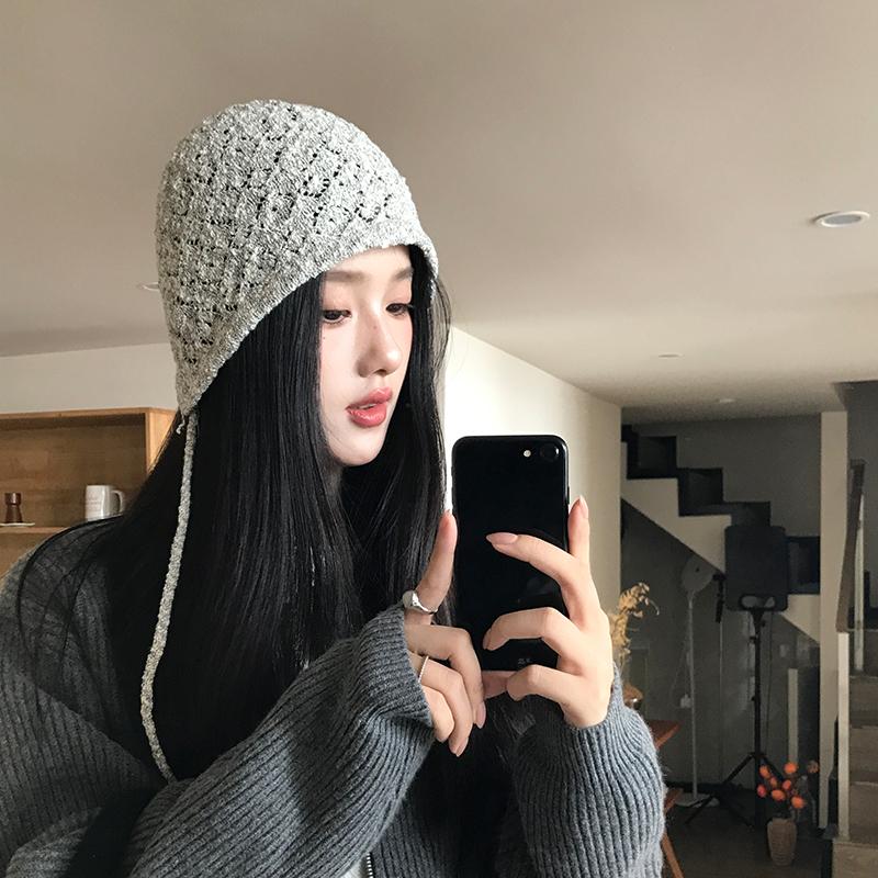 Handmade knitted hat, big head, big face, versatile headgear, women s autumn and winter face, small cold hat, lace-up wool hat adult average size сірий колір
Handmade knitted hat, big head, big face, versatile headgear, women s autumn and winter face, small cold hat, lace-up wool hat adult average size сірий колір