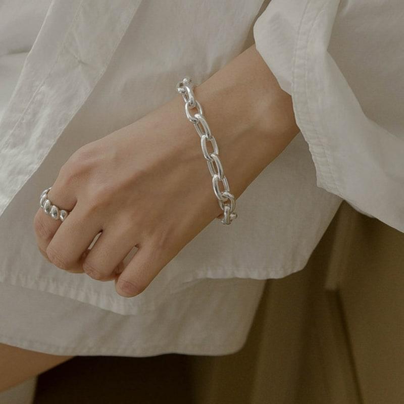 Retro finger Hollow Oval_SB194 Hollow Oval_SB194
Retro finger Hollow Oval_SB194 Hollow Oval_SB194