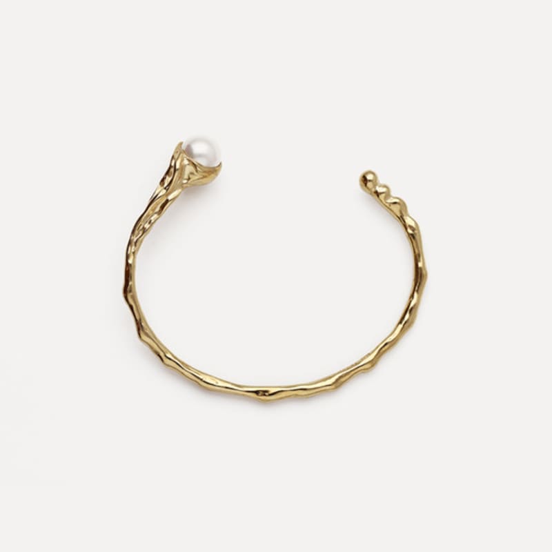 heezi Ocean Muse - Flowing Pearl Bangle (gold) Gold Plated
heezi Ocean Muse - Flowing Pearl Bangle (gold) Gold Plated
