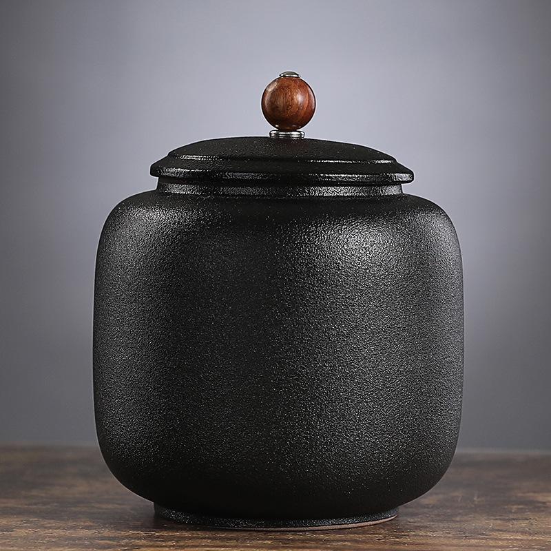 Black Ceramic Sealed tea can Gilded font Porcelain Storage Jar TieHousehold Candy Coffee Bean Sealed Jar Storage Container Can
Black Ceramic Sealed tea can Gilded font Porcelain Storage Jar TieHousehold Candy Coffee Bean Sealed Jar Storage Container Can