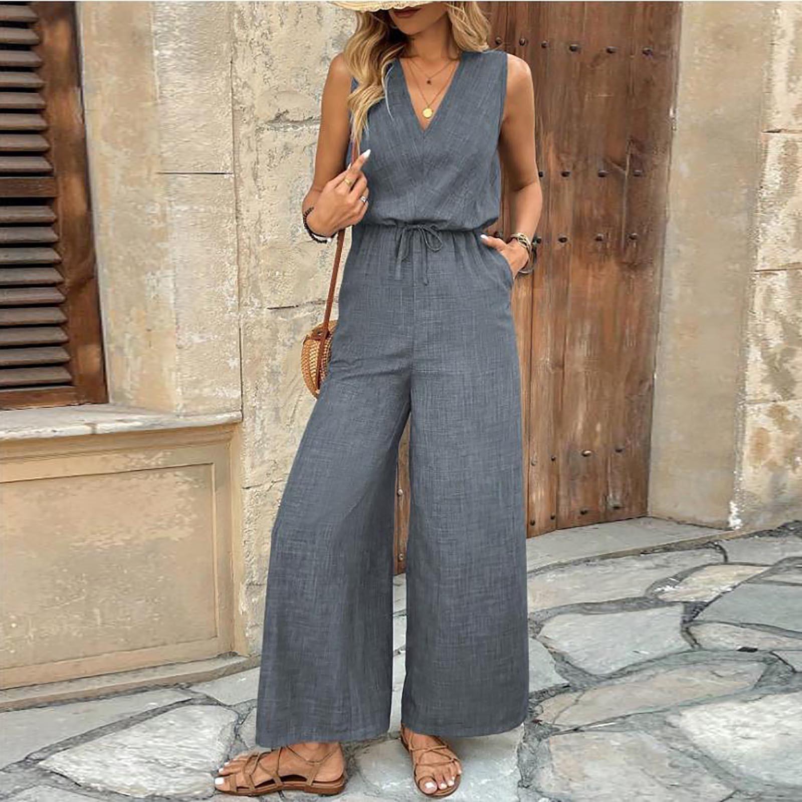 Sleeveless Wide Leg Jumpsuit for Women with Drawstring Waist V Neck Loose Fit Casual Outfit XL
Sleeveless Wide Leg Jumpsuit for Women with Drawstring Waist V Neck Loose Fit Casual Outfit XL