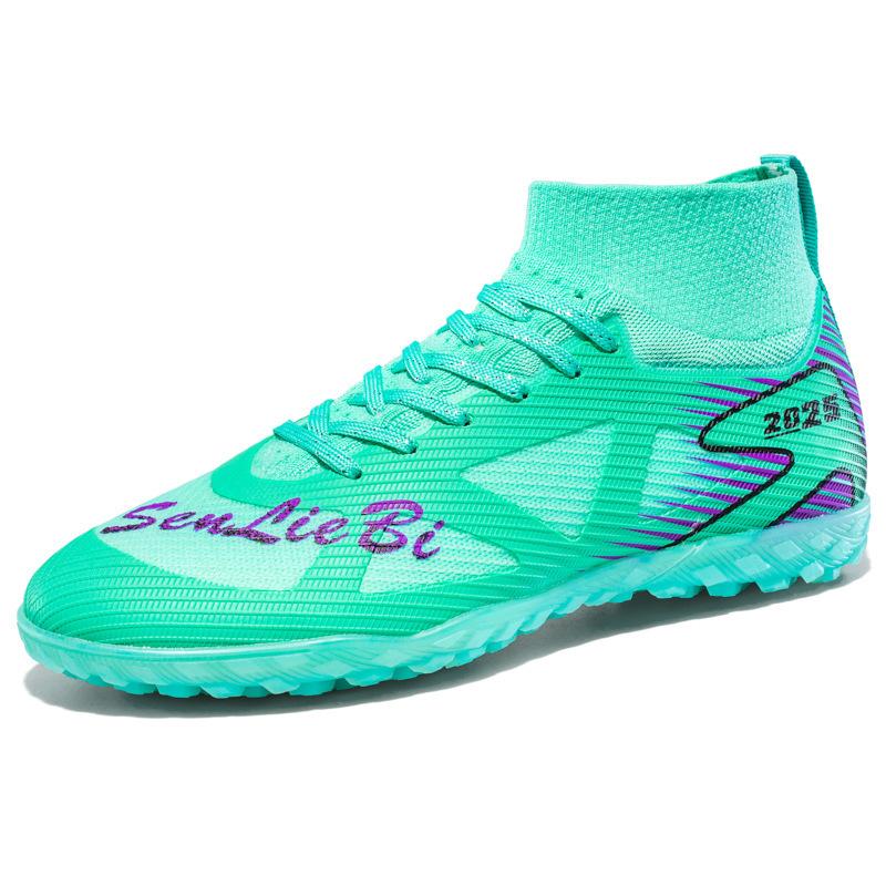 Large size high-top football shoes, male and female students with broken nails, adult games, and long nails training football shoes. 46
Large size high-top football shoes, male and female students with broken nails, adult games, and long nails training football shoes. 46