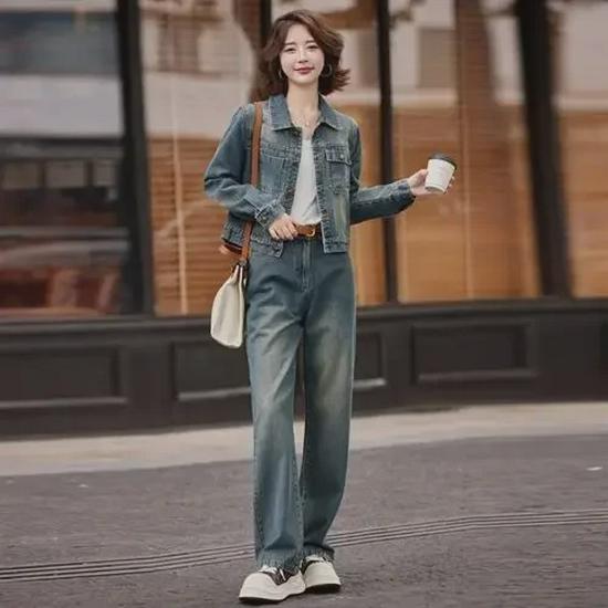 2024 Spring/Autumn Fashion Denim Two-Piece Suit: Casual Street-Rocking Style for Women X-Large
2024 Spring/Autumn Fashion Denim Two-Piece Suit: Casual Street-Rocking Style for Women X-Large