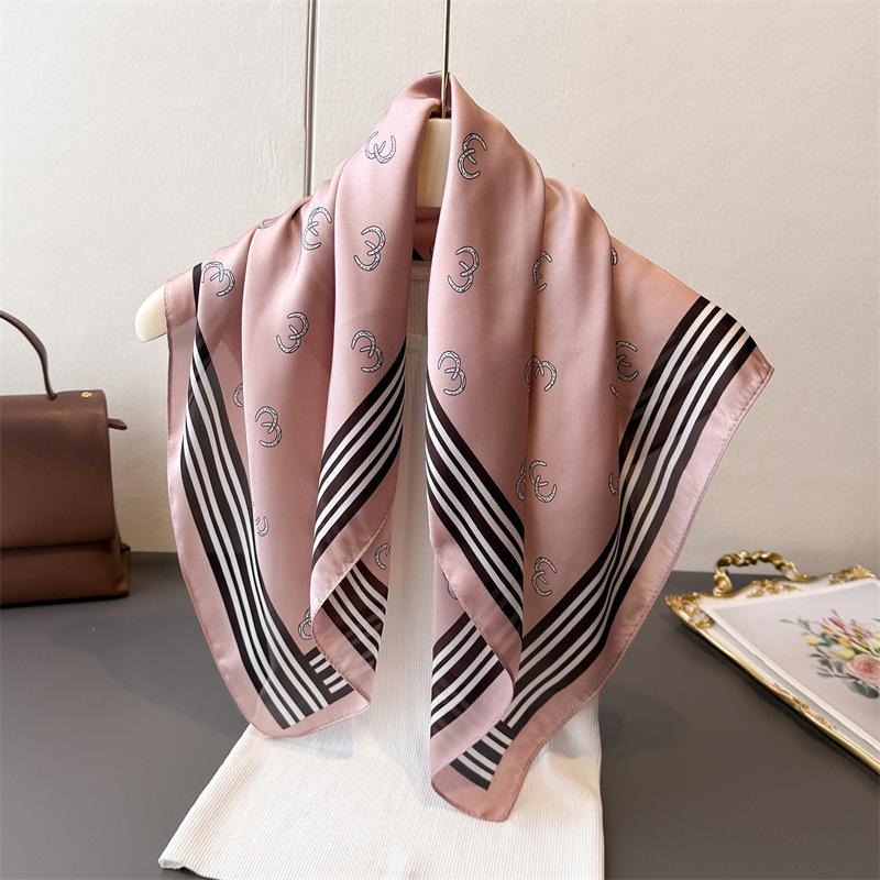 Geometric Print Shawl Square Scarf for Women Satin High Quality Neckerchief Female Hair Bands Ribbon Headband Bandana 70x70CM
Geometric Print Shawl Square Scarf for Women Satin High Quality Neckerchief Female Hair Bands Ribbon Headband Bandana 70x70CM