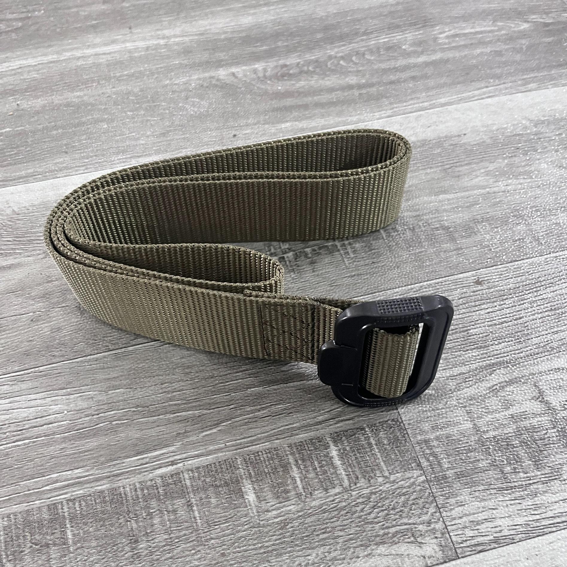 2025 Outdoor Tactical Training Hiking Canvas Belt Man Multifunction Metal Buckle Wear-Resistant Nylon Waistband Black Khaki 125cm армія зелений колір
2025 Outdoor Tactical Training Hiking Canvas Belt Man Multifunction Metal Buckle Wear-Resistant Nylon Waistband Black Khaki 125cm армія зелений колір