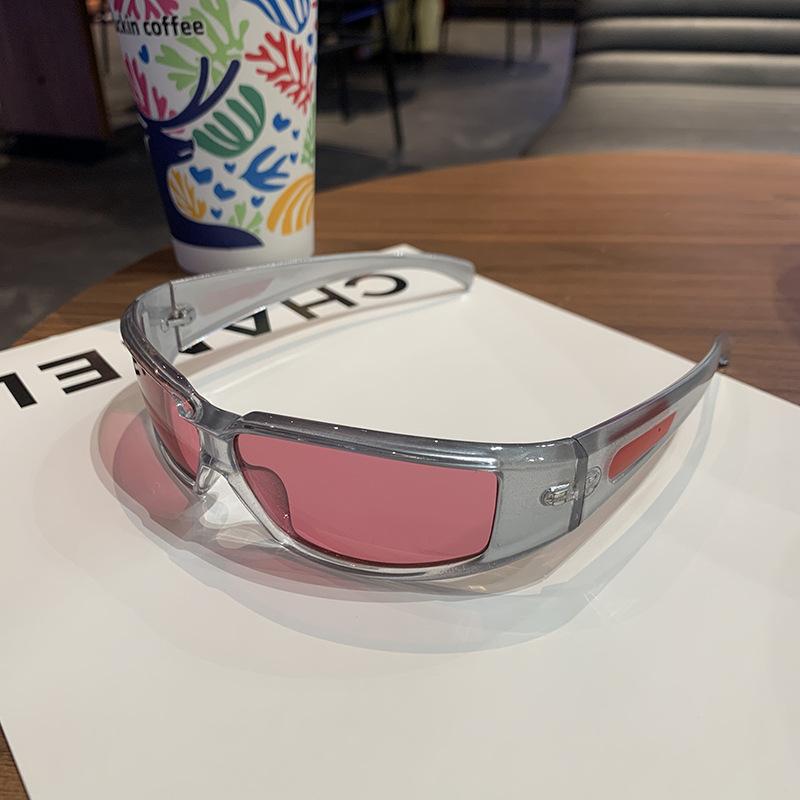 Y2k Women Sunglasses Men 2026 Trendy New Sunglasses Future Sense of Technology Girls Silver Pink Sun Glasses UV400 Eyewear
Y2k Women Sunglasses Men 2026 Trendy New Sunglasses Future Sense of Technology Girls Silver Pink Sun Glasses UV400 Eyewear
