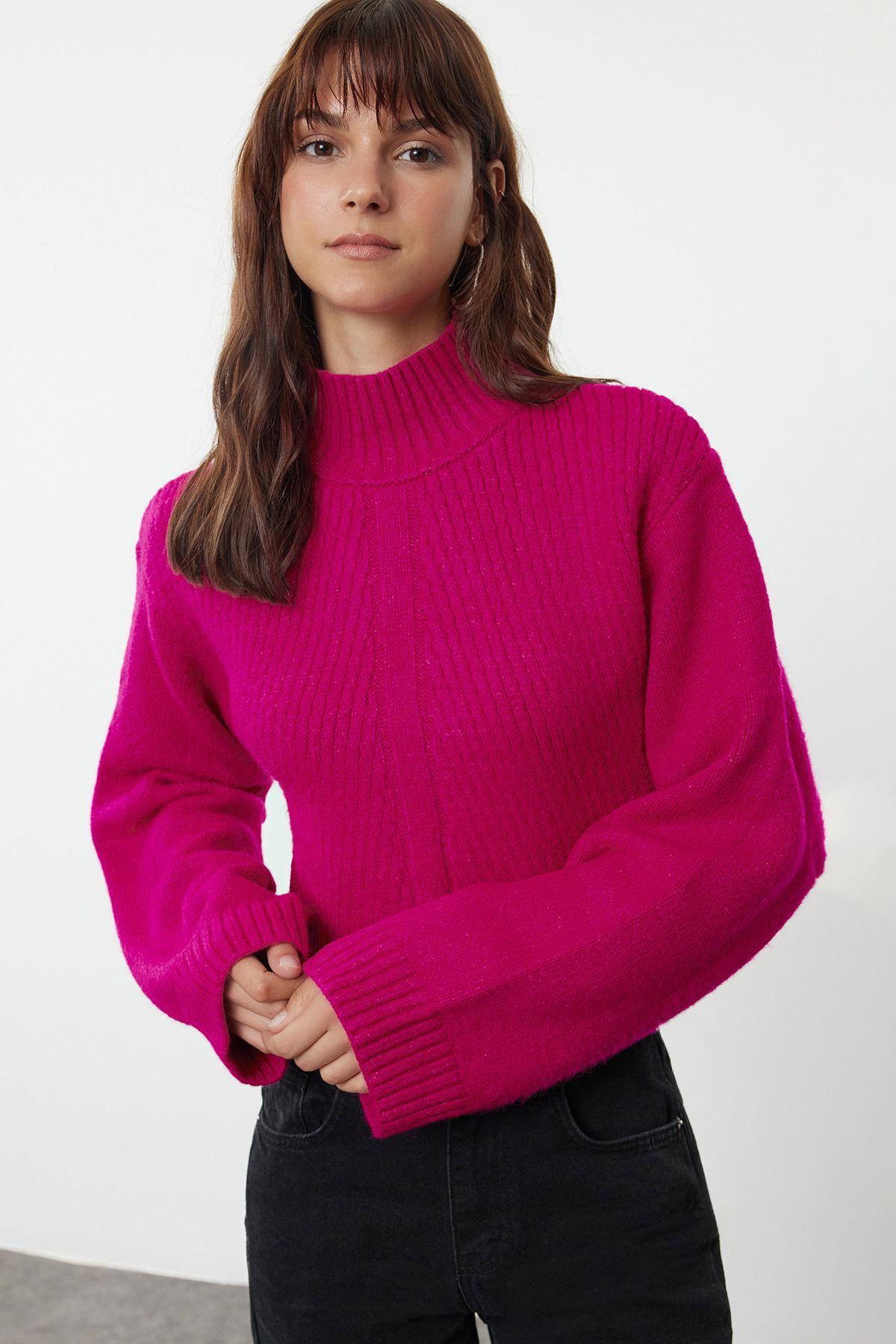 Women s Elegance Style Sweater Fuchsia Crop Soft Textured High Collar Knitwear Sweater L
Women s Elegance Style Sweater Fuchsia Crop Soft Textured High Collar Knitwear Sweater L