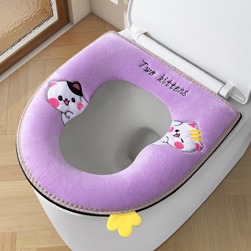Toilet seat seat household toilet large 8-shaped four-season warm toilet seat
Toilet seat seat household toilet large 8-shaped four-season warm toilet seat
