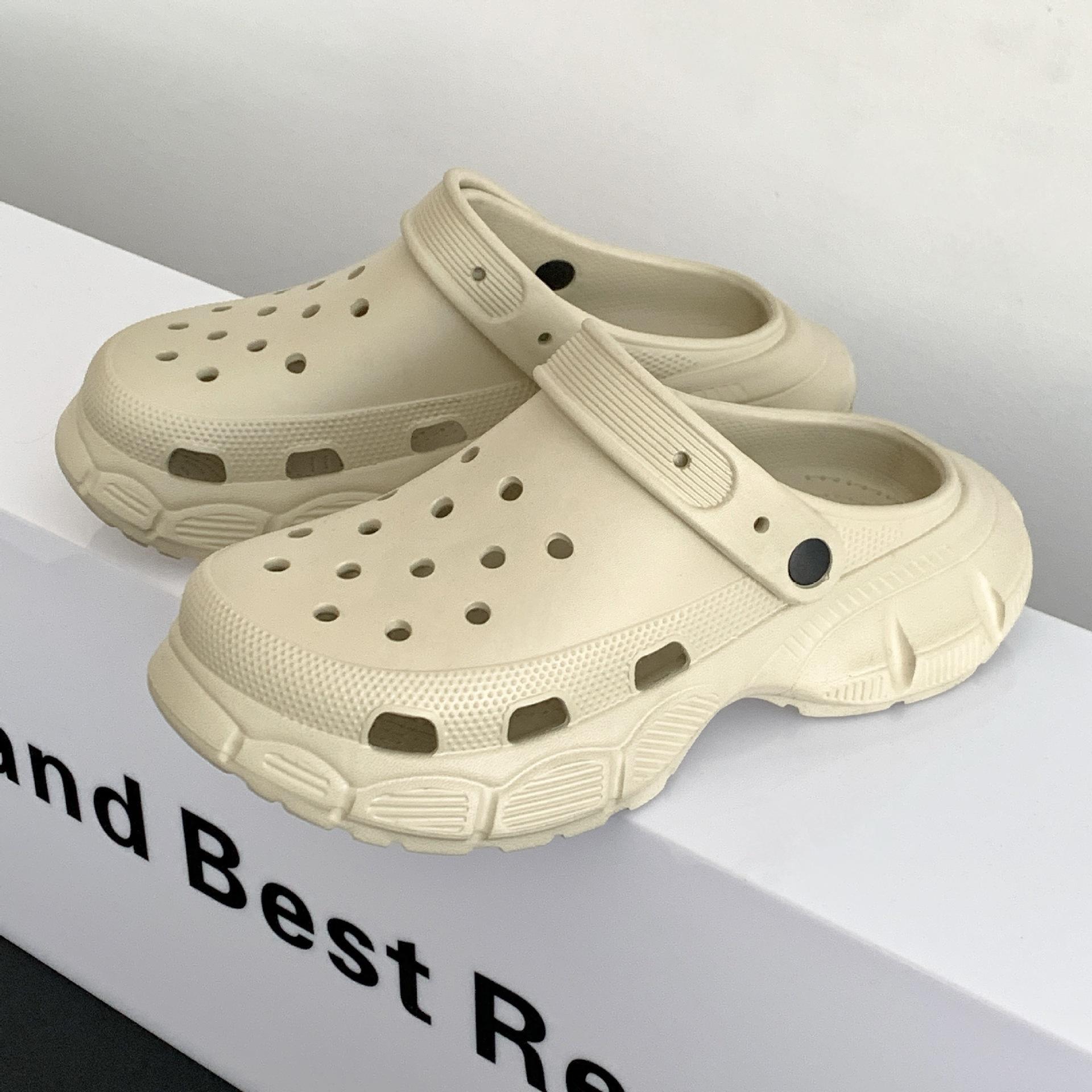 Couple soft-soled hole shoes summer new wear-resistant non-slip breathable beach deodorant outer slippers bag head slippers 40-41 хаки
Couple soft-soled hole shoes summer new wear-resistant non-slip breathable beach deodorant outer slippers bag head slippers 40-41 хаки